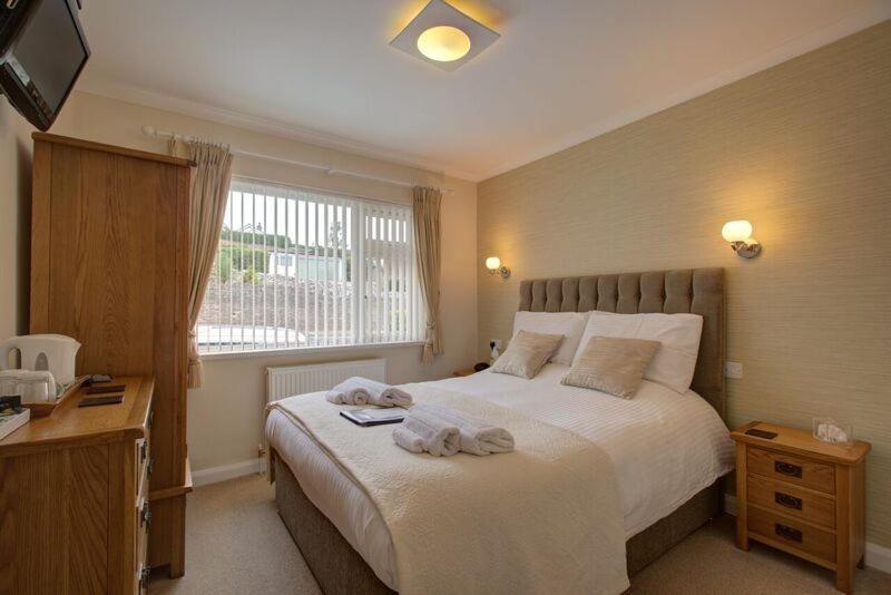 Fair Winds Guest House Brixham Eksteriør bilde